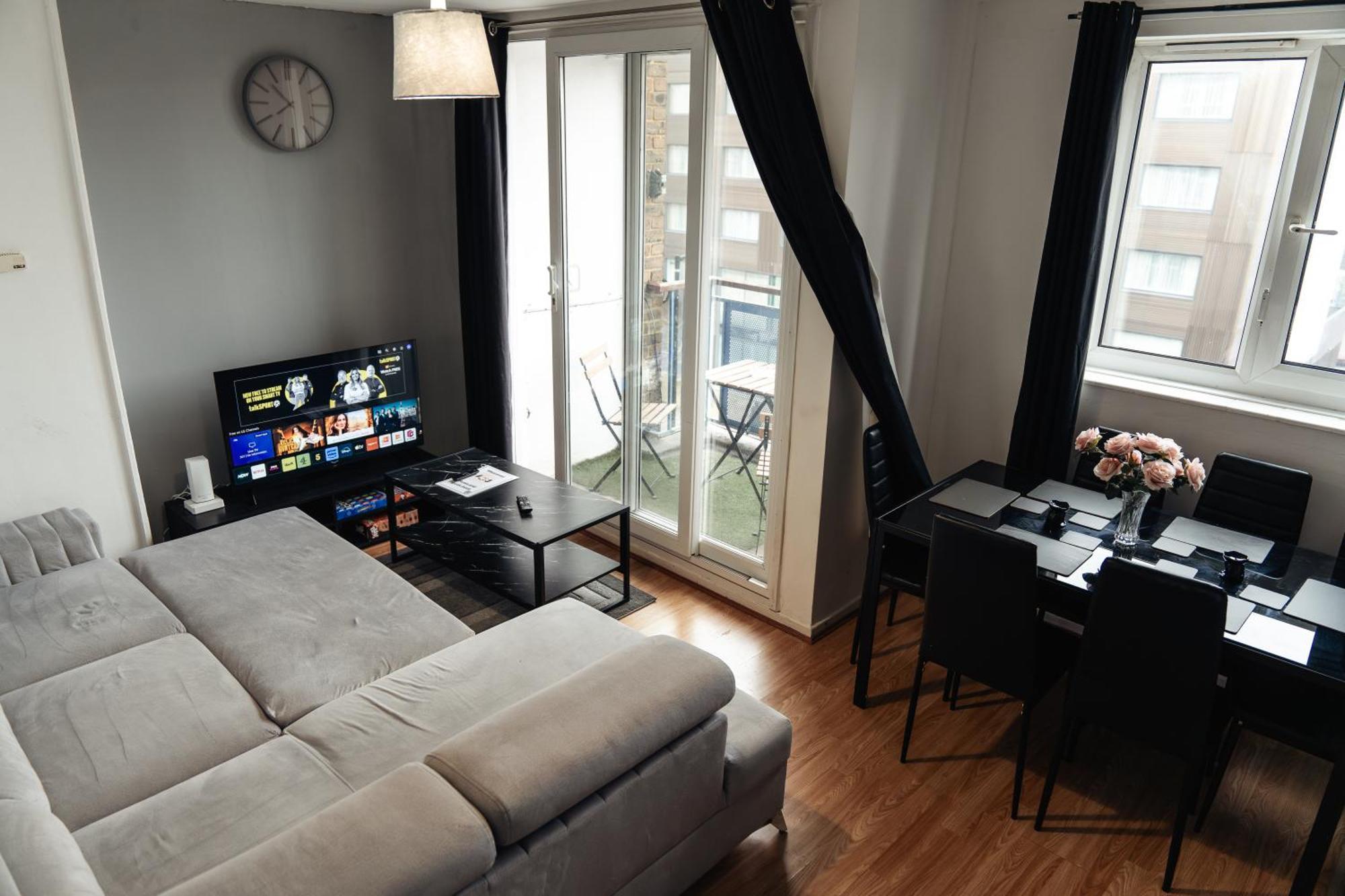 Апартаменти Shard View 2 Bed Entire Flat Лондон Екстер'єр фото